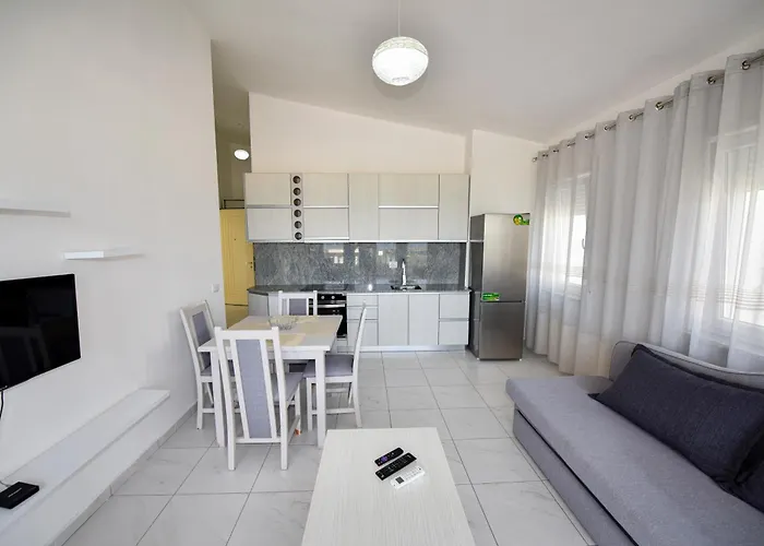 Apartment\'S Guraj Residence