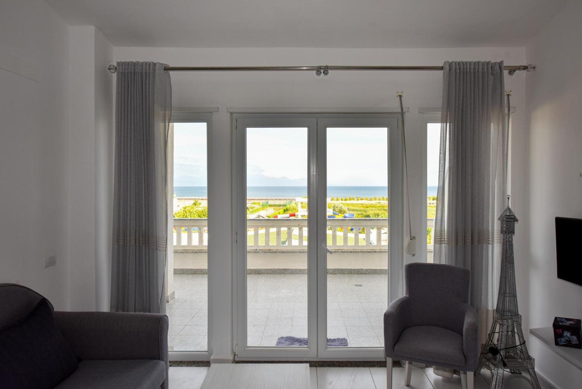 Apartment Apartment's Guraj