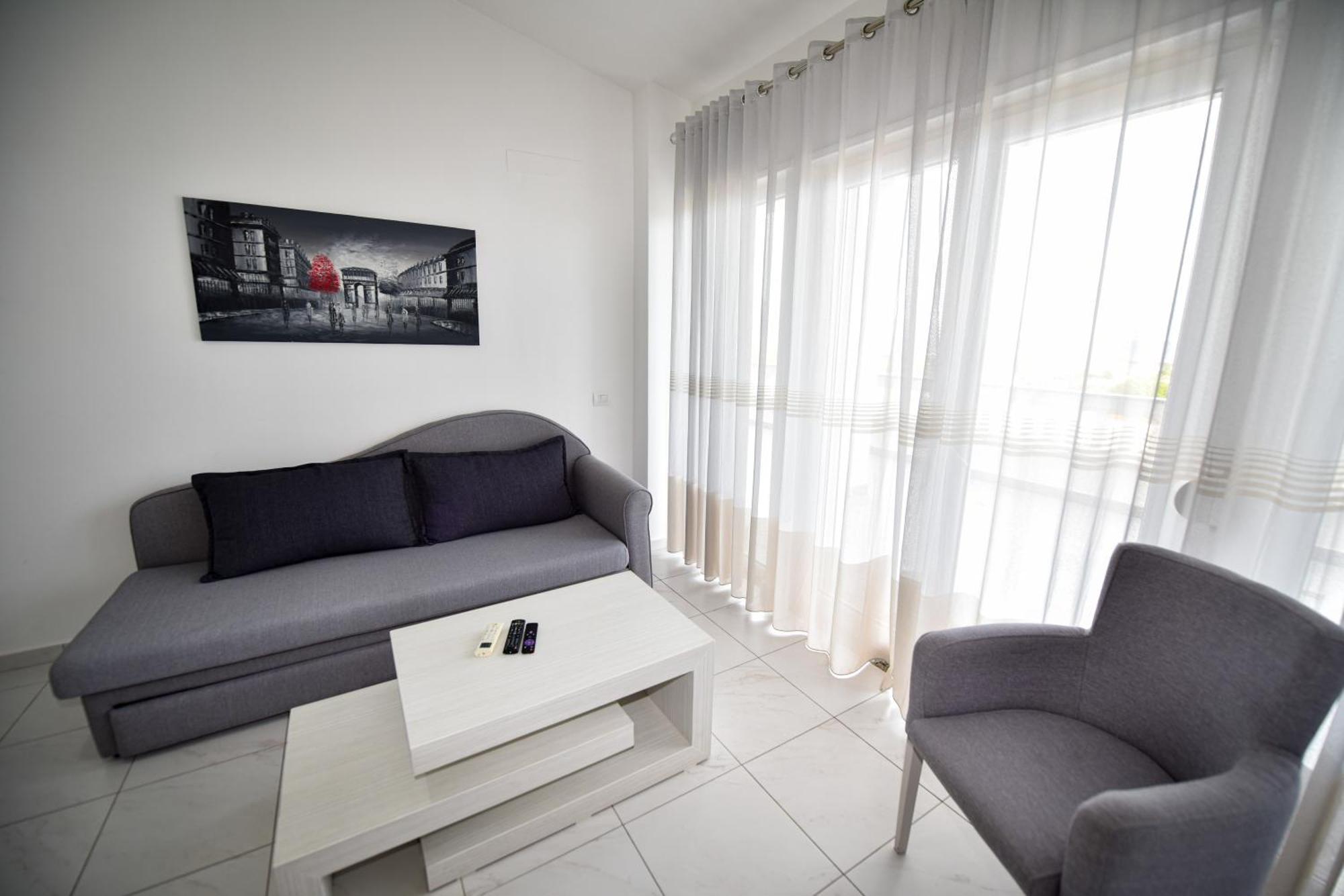 Apartment's Guraj Apartment *